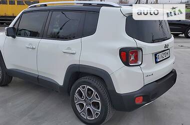 Внедорожник / Кроссовер Jeep Renegade 2015 в Киеве