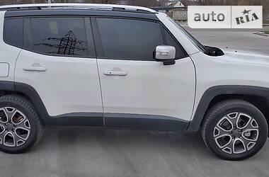 Внедорожник / Кроссовер Jeep Renegade 2015 в Киеве