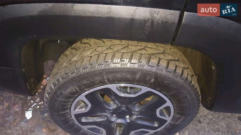 Позашляховик / Кросовер Jeep Renegade 2016 в Тернополі