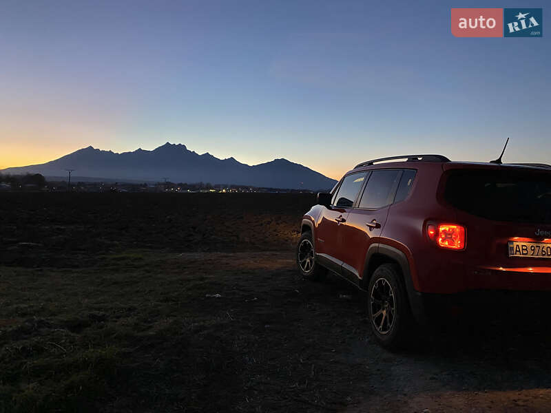 Позашляховик / Кросовер Jeep Renegade 2015 в Вінниці