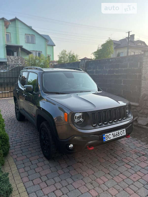 Внедорожник / Кроссовер Jeep Renegade 2018 в Львове