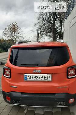 Внедорожник / Кроссовер Jeep Renegade 2015 в Перечине