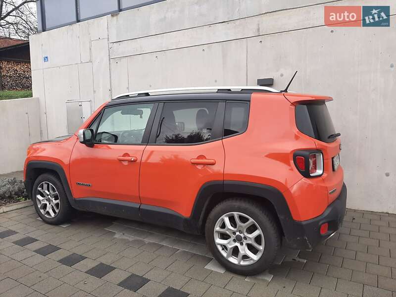 Позашляховик / Кросовер Jeep Renegade 2015 в Перечині