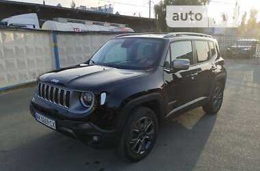 Внедорожник / Кроссовер Jeep Renegade 2015 в Киеве