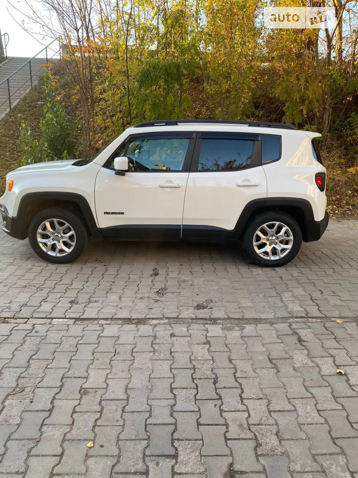 2018 Jeep Renegade - фото 1