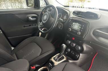 Позашляховик / Кросовер Jeep Renegade 2015 в Львові