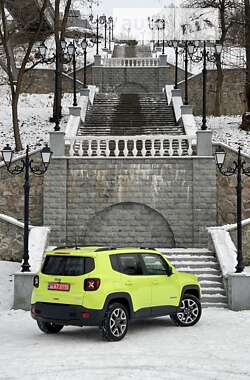 Внедорожник / Кроссовер Jeep Renegade 2018 в 