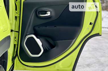 Внедорожник / Кроссовер Jeep Renegade 2018 в 