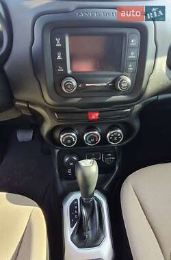 Внедорожник / Кроссовер Jeep Renegade 2015 в Харькове