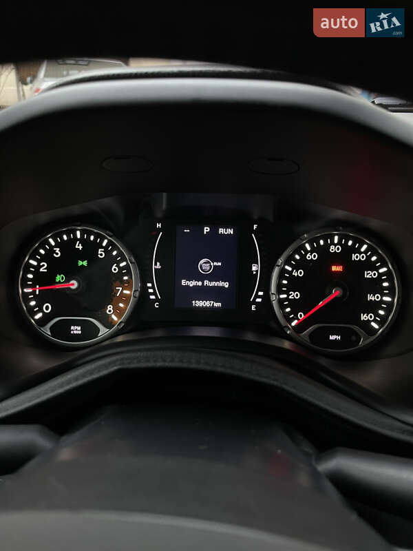 Внедорожник / Кроссовер Jeep Renegade 2017 в Черновцах