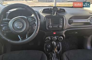 Внедорожник / Кроссовер Jeep Renegade 2016 в Чернигове