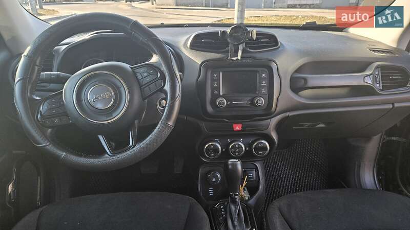 Внедорожник / Кроссовер Jeep Renegade 2016 в Чернигове