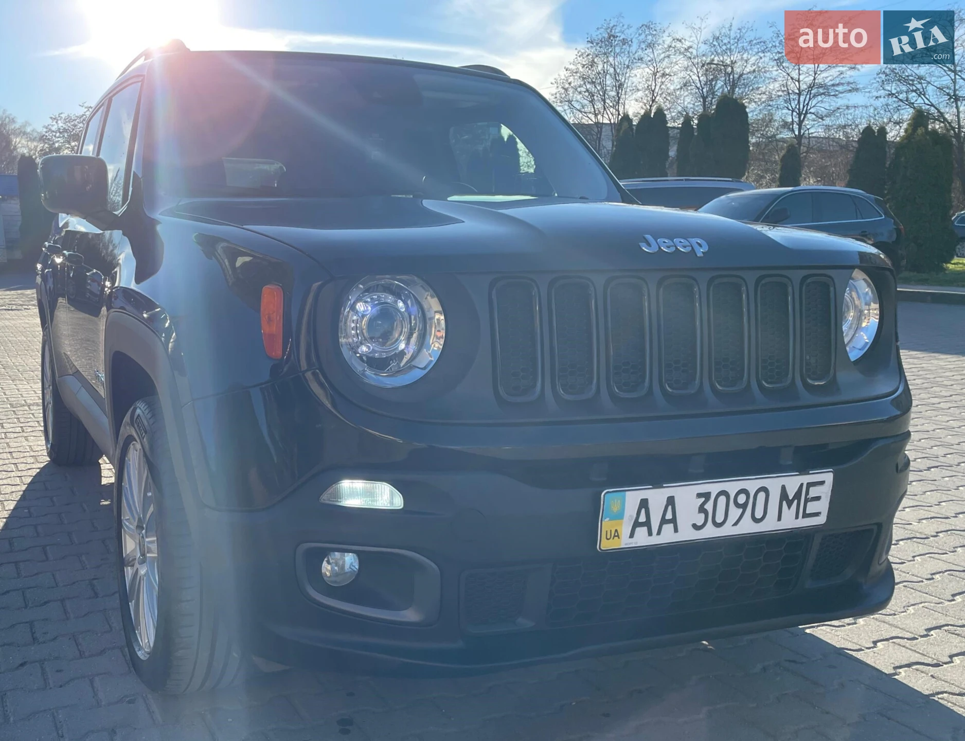 2015 Jeep Renegade - мініатюра 3