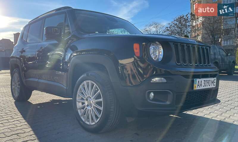 Позашляховик / Кросовер Jeep Renegade 2015 в Чернівцях