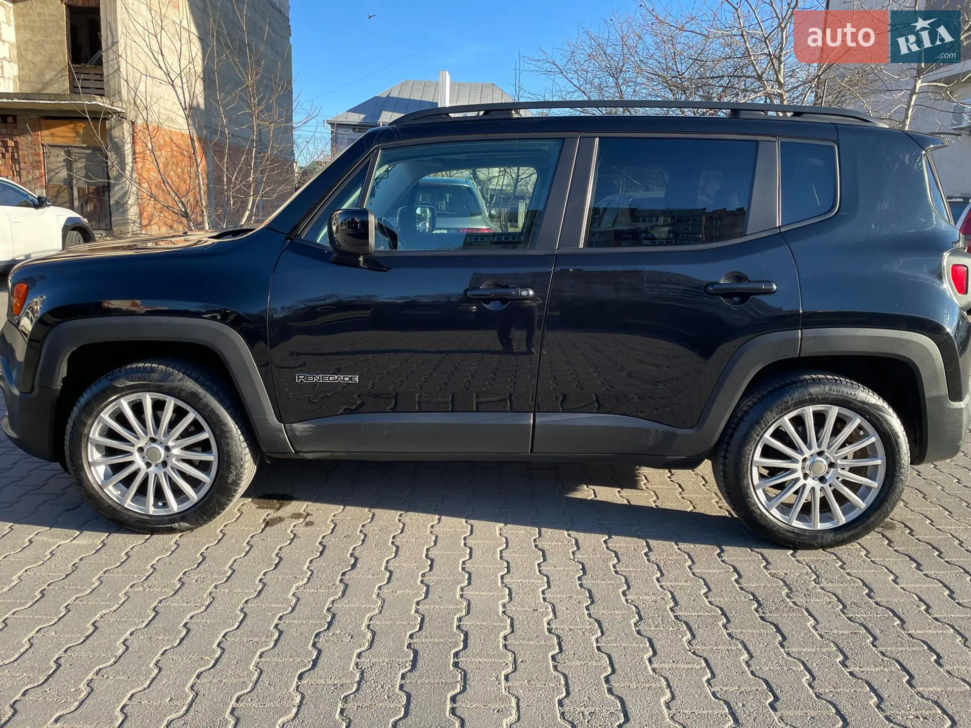 2015 Jeep Renegade - мініатюра 21