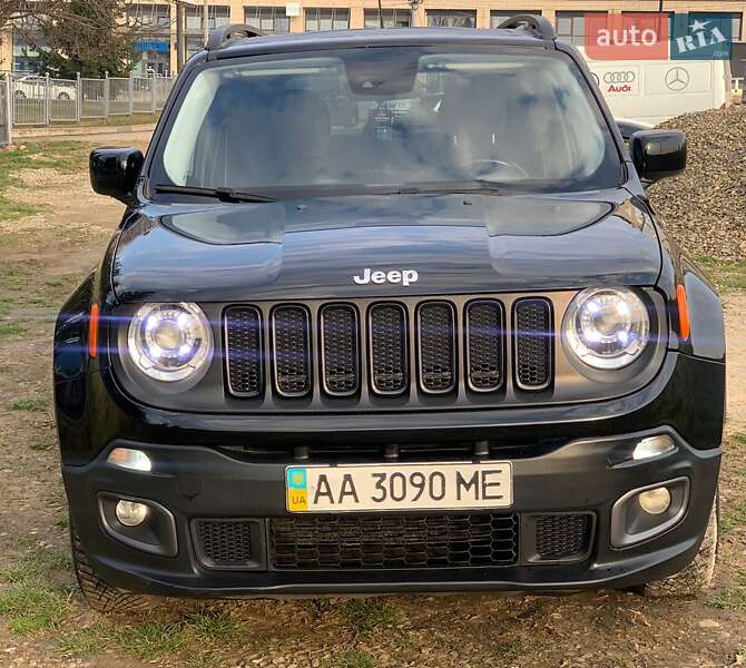 Позашляховик / Кросовер Jeep Renegade 2015 в Чернівцях