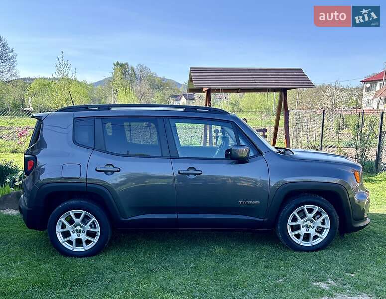 Позашляховик / Кросовер Jeep Renegade 2019 в Яремчі