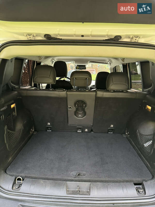 Позашляховик / Кросовер Jeep Renegade 2016 в Міжгір'ї