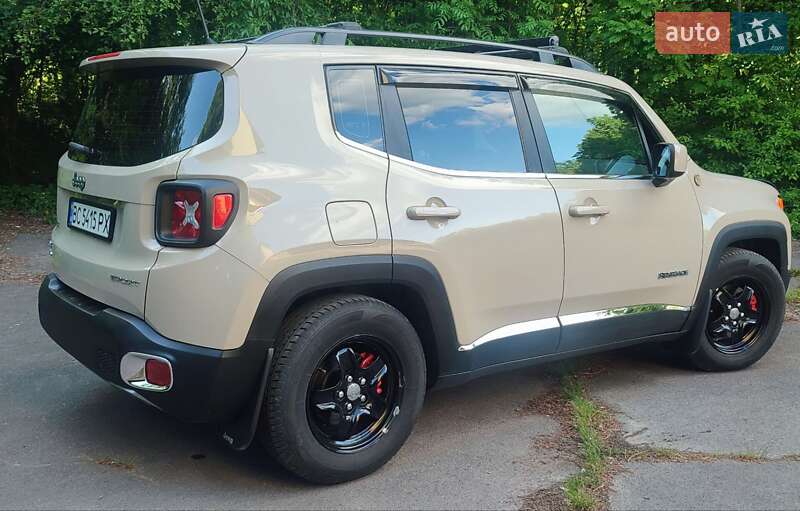 Позашляховик / Кросовер Jeep Renegade 2015 в Трускавці