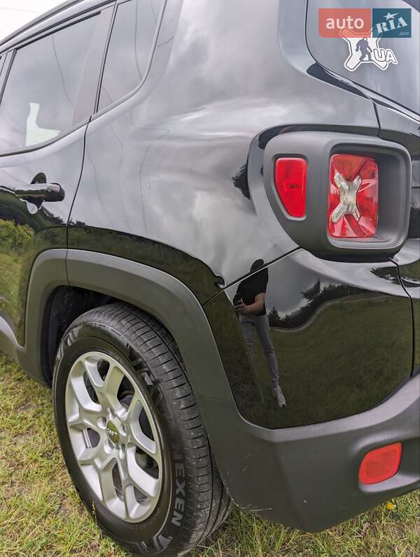 Позашляховик / Кросовер Jeep Renegade 2015 в Києві