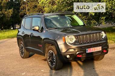 Внедорожник / Кроссовер Jeep Renegade 2016 в Дубно