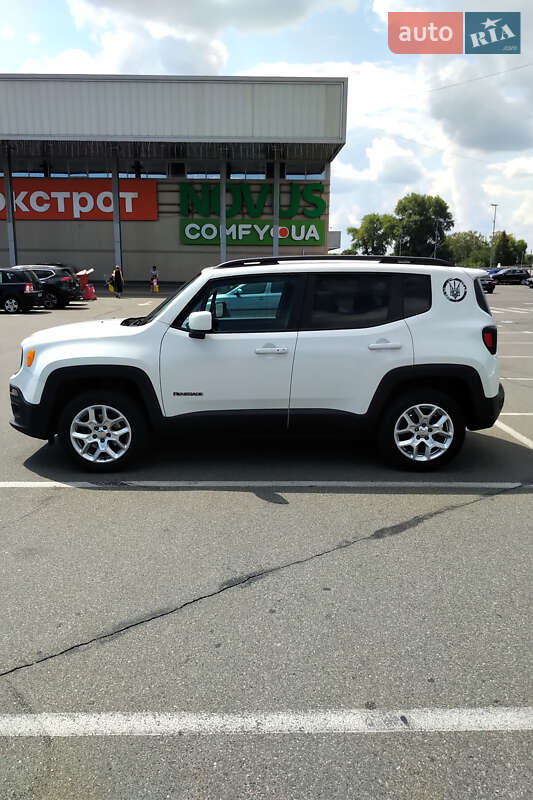 Позашляховик / Кросовер Jeep Renegade 2016 в Києві