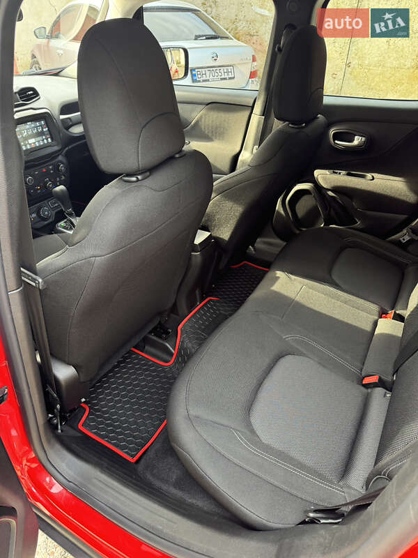 Внедорожник / Кроссовер Jeep Renegade 2020 в Конотопе