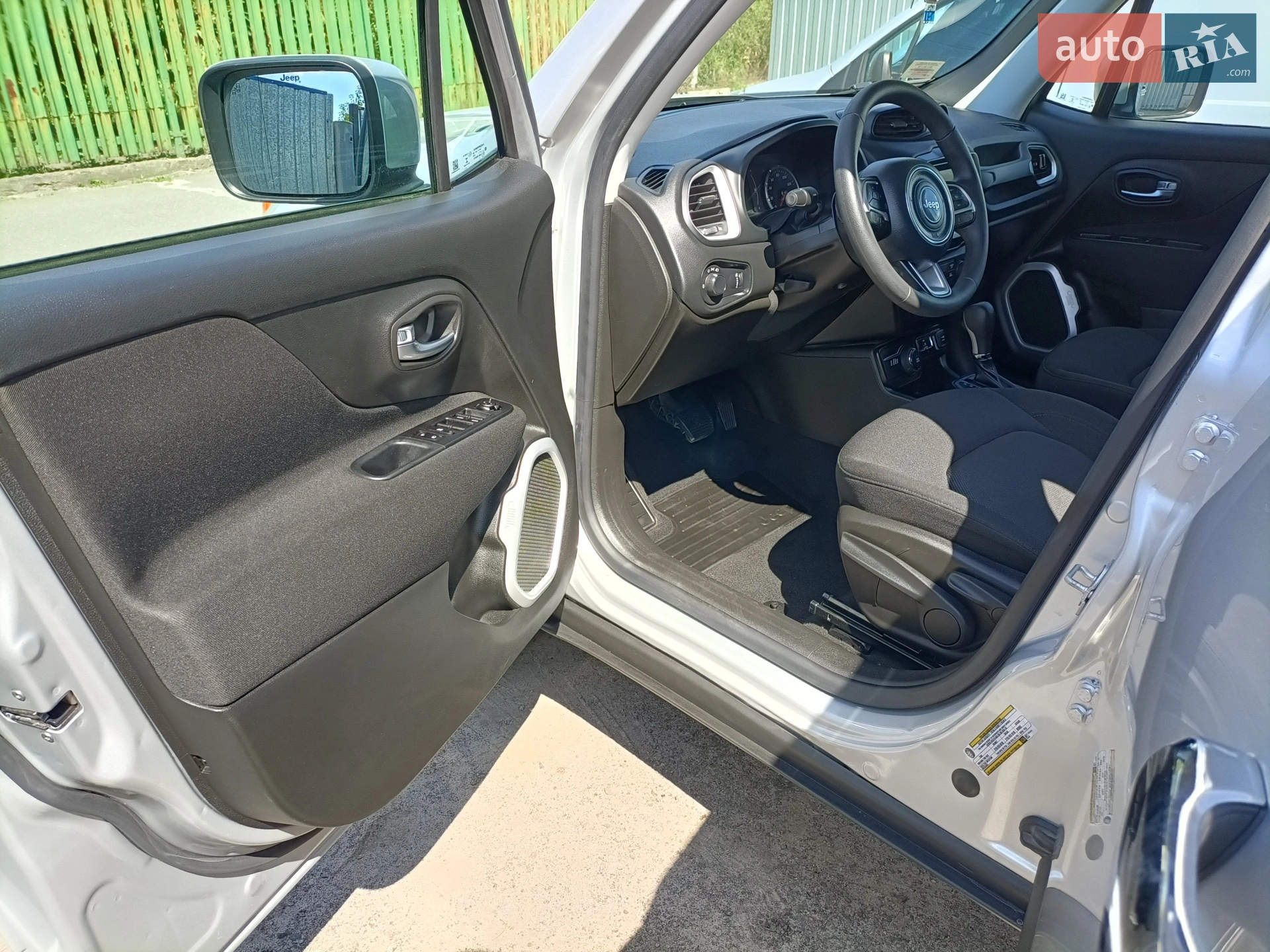 2021 Jeep Renegade - мініатюра 30