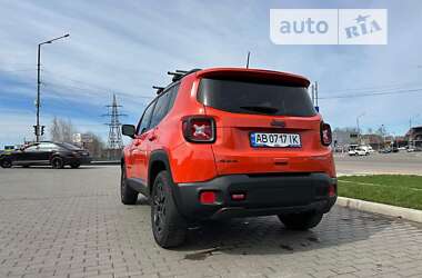 Позашляховик / Кросовер Jeep Renegade 2017 в Олександрії