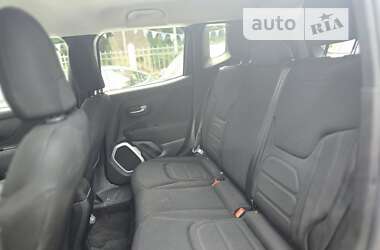 Внедорожник / Кроссовер Jeep Renegade 2019 в 