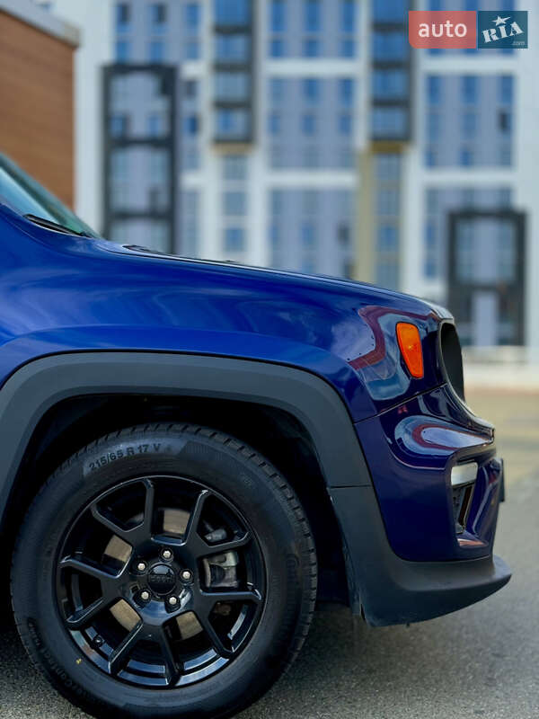 Позашляховик / Кросовер Jeep Renegade 2020 в Вишневому