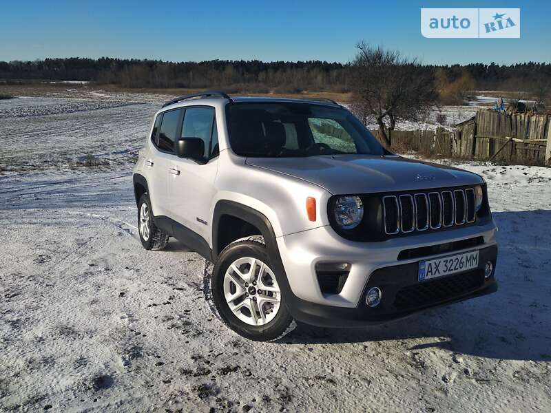 Внедорожник / Кроссовер Jeep Renegade 2018 в Миргороде