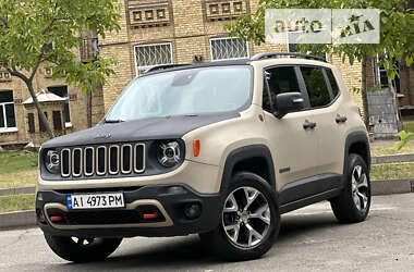 Позашляховик / Кросовер Jeep Renegade 2016 в Києві