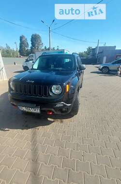 Позашляховик / Кросовер Jeep Renegade 2017 в 
