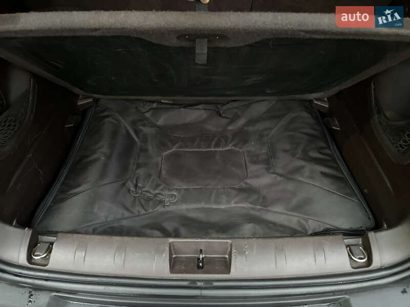 Внедорожник / Кроссовер Jeep Renegade 2015 в Киеве фото 15 Внедорожник / Кроссовер Jeep Renegade 2015 в Киеве