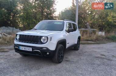 Внедорожник / Кроссовер Jeep Renegade 2018 в 