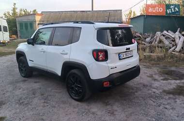Внедорожник / Кроссовер Jeep Renegade 2018 в 