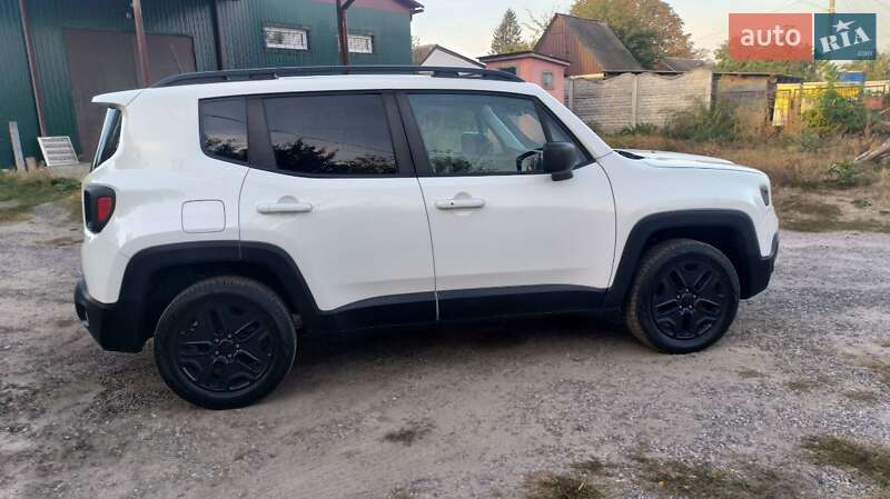 Внедорожник / Кроссовер Jeep Renegade 2018 в Смеле