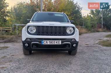 Внедорожник / Кроссовер Jeep Renegade 2018 в 