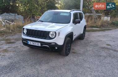 Внедорожник / Кроссовер Jeep Renegade 2018 в 