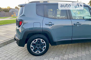 Позашляховик / Кросовер Jeep Renegade 2016 в Хмельницькому