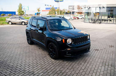 Внедорожник / Кроссовер Jeep Renegade 2017 в Ровно