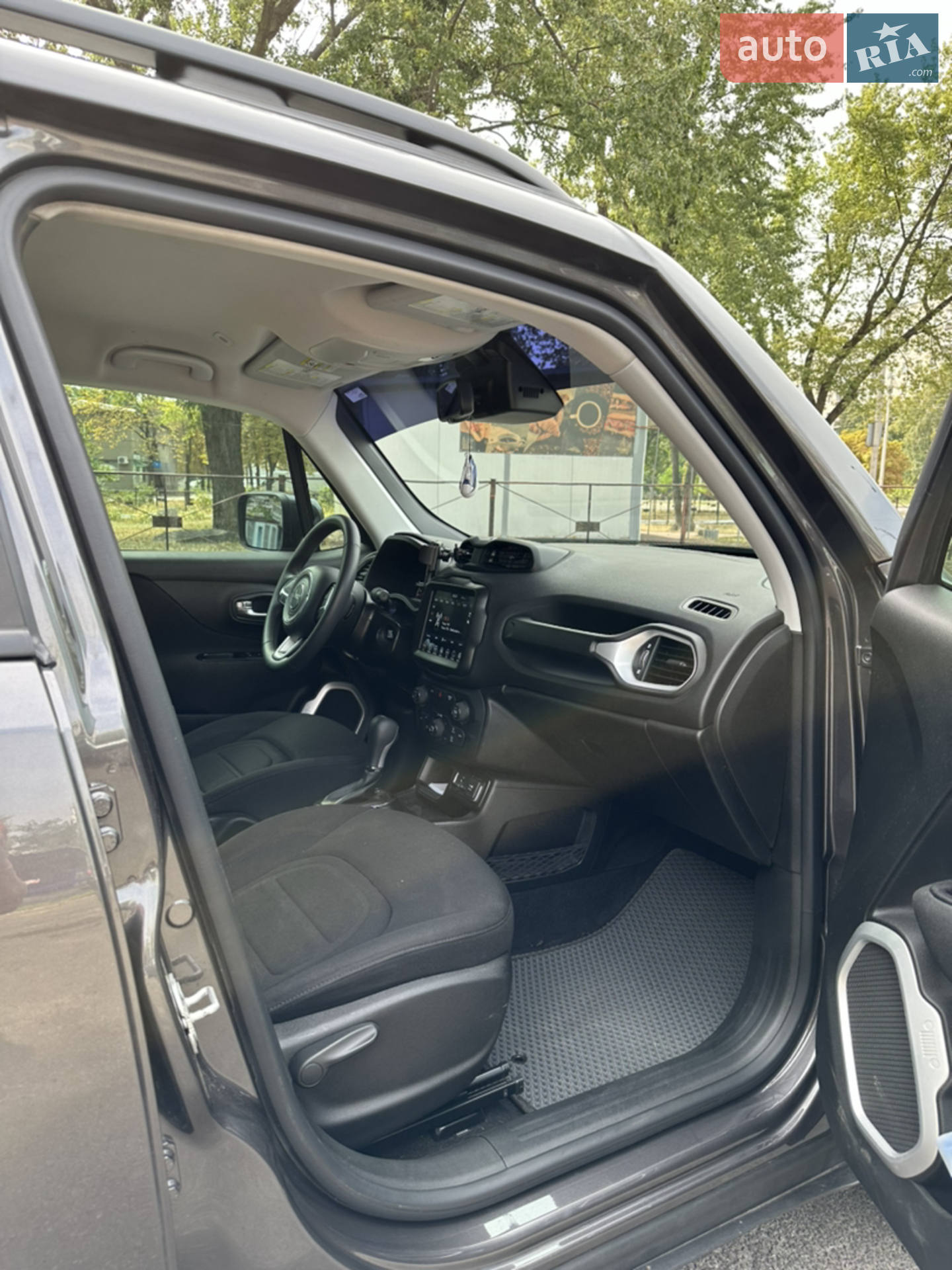 2018 Jeep Renegade - мініатюра 4