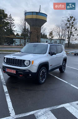 Внедорожник / Кроссовер Jeep Renegade 2017 в Ровно