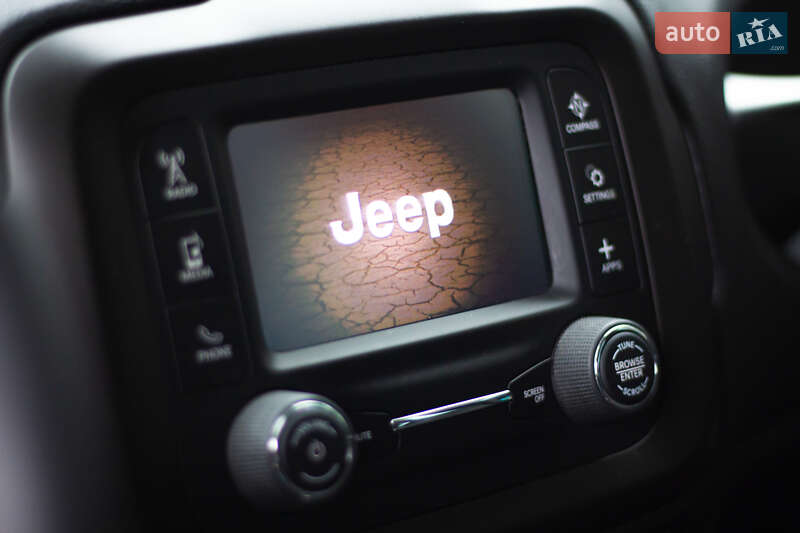 Позашляховик / Кросовер Jeep Renegade 2020 в Києві