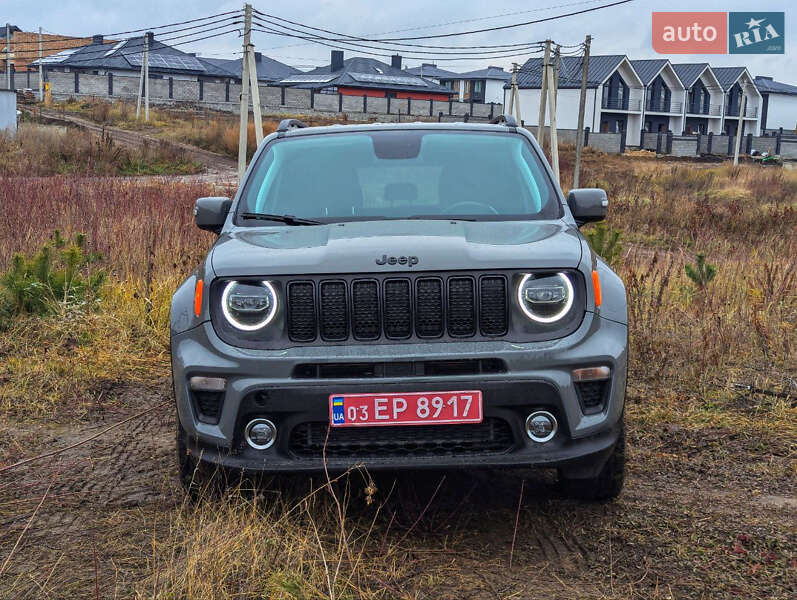 Внедорожник / Кроссовер Jeep Renegade 2020 в Ровно