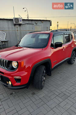 Внедорожник / Кроссовер Jeep Renegade 2021 в Киеве