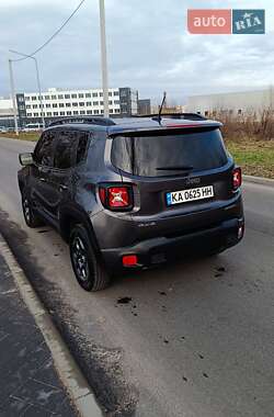 Позашляховик / Кросовер Jeep Renegade 2016 в Василькові