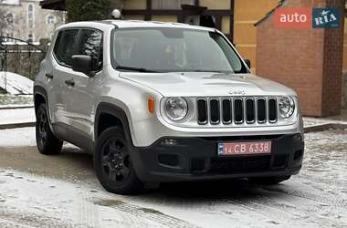 Позашляховик / Кросовер Jeep Renegade 2016 в Львові