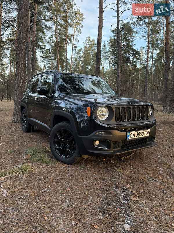 Внедорожник / Кроссовер Jeep Renegade 2016 в Черкассах